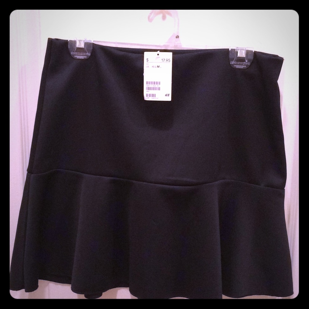 Brand new H&M skirt